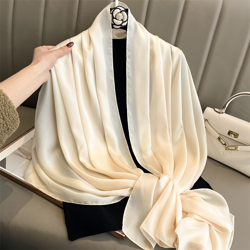 2024 marque de luxe printemps  - Scarf Silk Square avis et prix